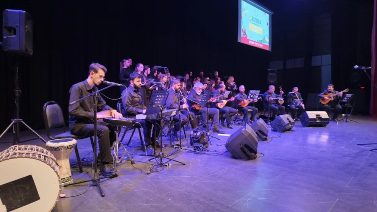 Türk Halk Müziği korosundan unutulmaz konser
