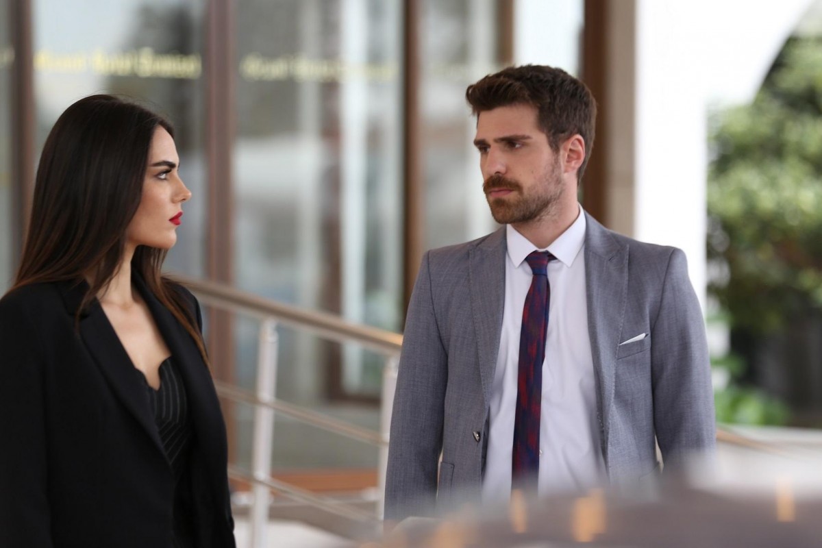 Üç Kız Kardeş Fragman