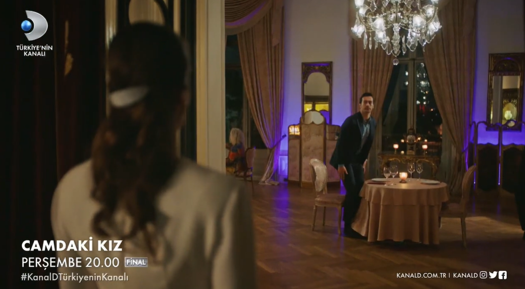 Camdaki Kız Fragman