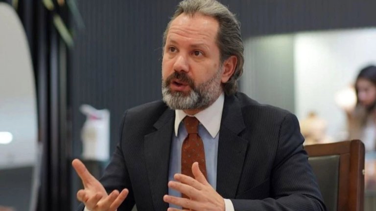 İslam Memiş: 2026’da Altın ve Gümüş Öne Çıkacak