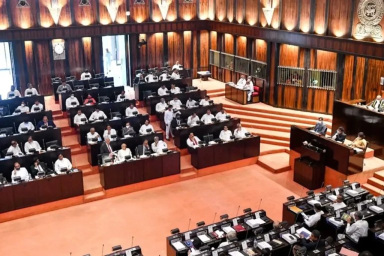 Sri Lanka’da Milletvekili Emekli Maaşları Tarihe Karıştı!