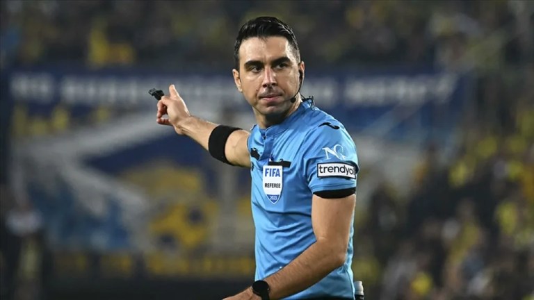 Hakem Arda Kardeşler kariyerini noktaladı