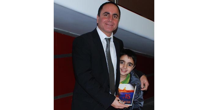 Levent Altun, +18 kitabını tanıttı