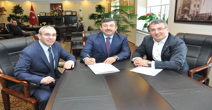 Darıca Gençlik Merkezi’nin yer teslimi yapıldı