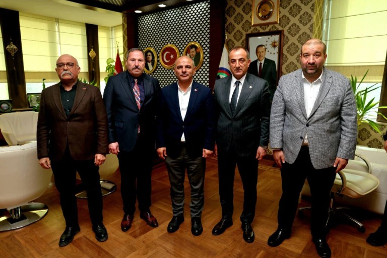 Başkan Söğüt, MHP heyetini belediyede ağırladı