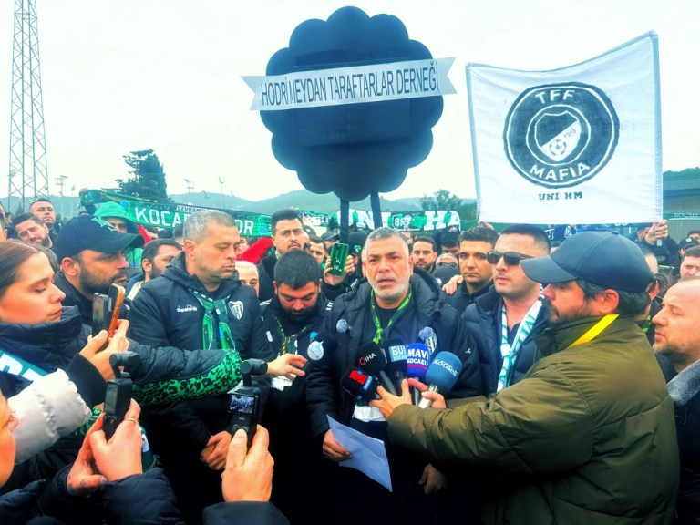 Kocaelispor taraftarından TFF’ye hakem tepkisi