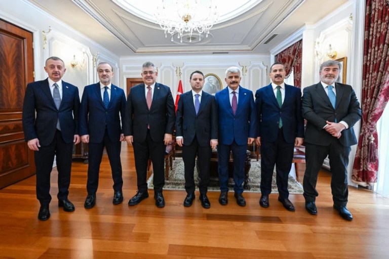 Kocaeli Heyetinden Bakan Gürlek’e Ziyaret