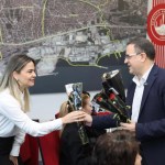 Derince Belediyesi’nden kadın çalışanlara 8 Mart kutlaması