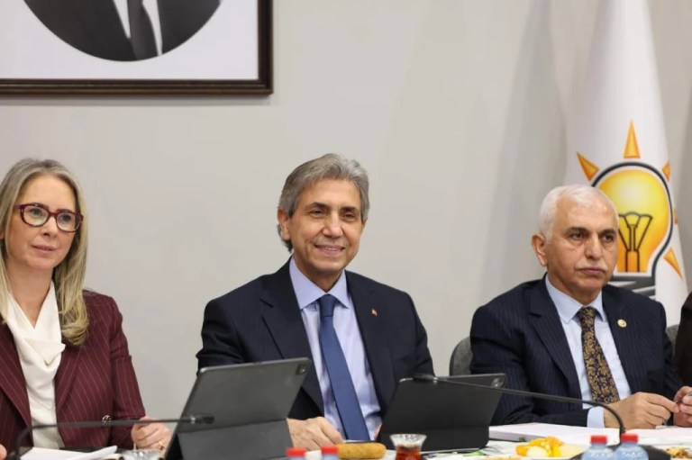 Büyükakın, AK Parti’nin Ankara’daki Belediye Başkanları Toplantısına Katıldı