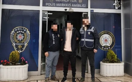 Kartepe’de operasyon: Aranan şahıs yakalandı!