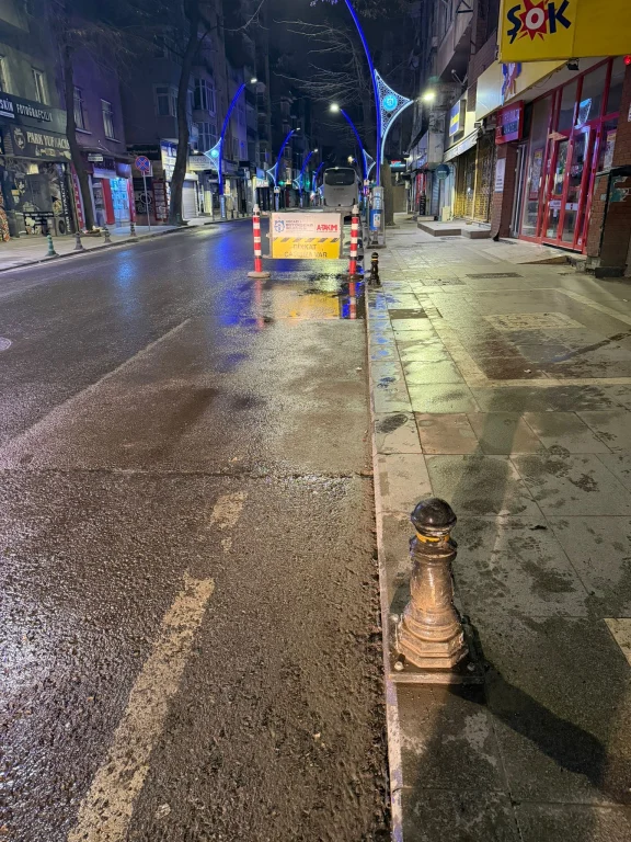 Kocaeli Büyükşehir’den Gece Gündüz Hizmet