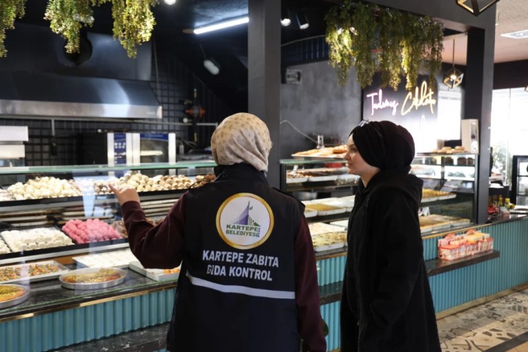 Kartepe’de bayram öncesi gıda denetimi sıkılaştırıldı