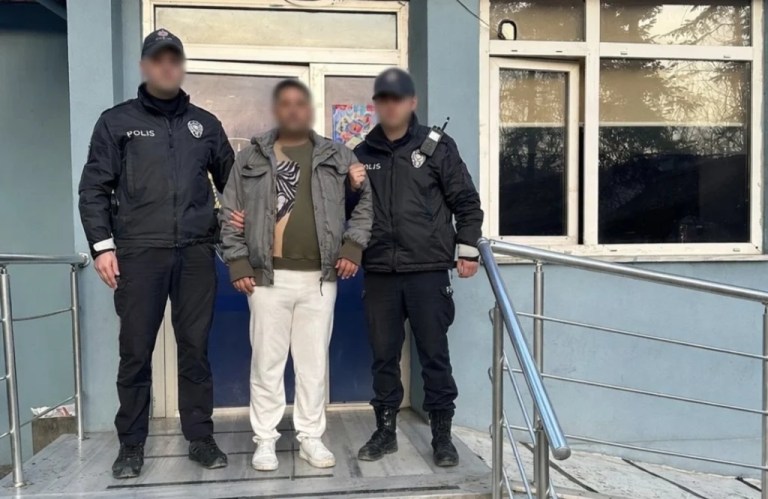 Karamürsel’de banka kartı dolandırıcısı yakalandı!