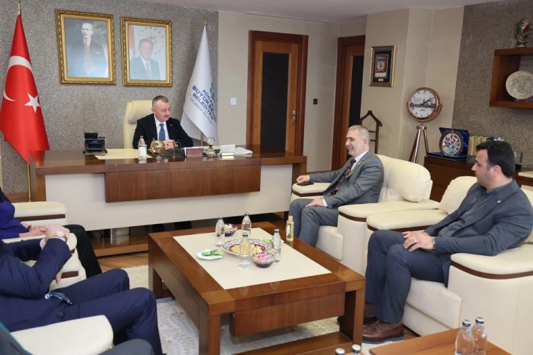 İYİ Parti Kocaeli’den Başkan Büyükakın’a Ziyaret
