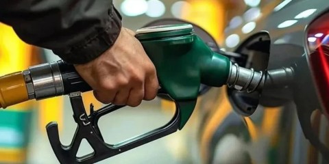 Motorine Beklenen İndirim Geldi