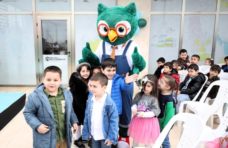 Çayırova’da Kütüphaneler Haftası coşkusu: Çocuklar doyasıya eğlendi!