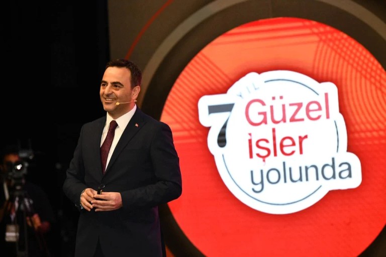 Başkan Özlü, Başiskele’deki hizmetlerini anlattı