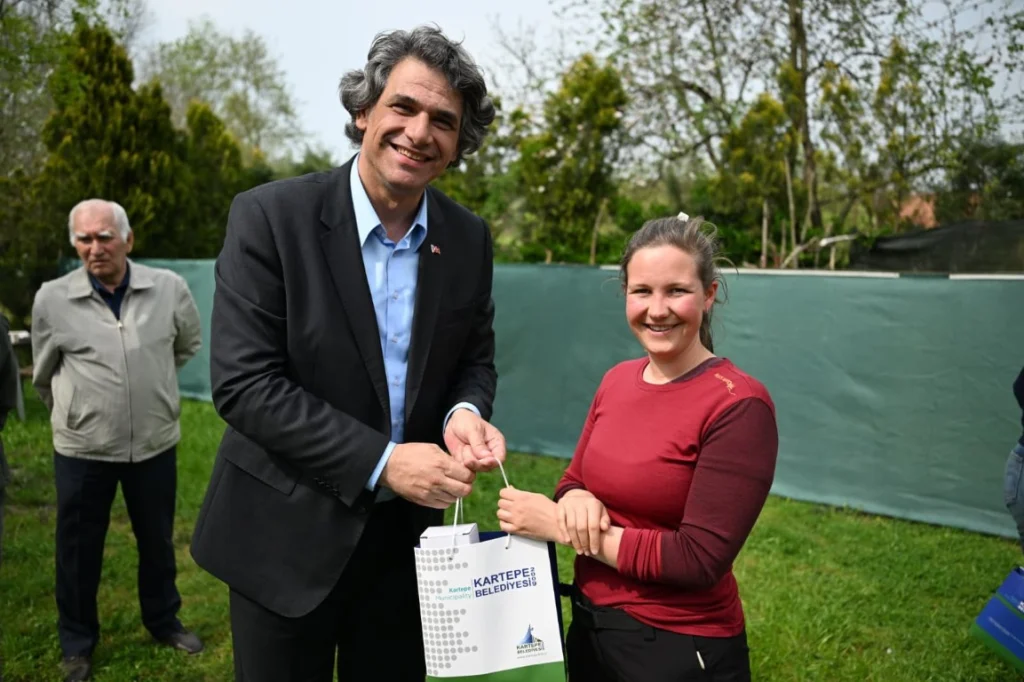 Kartepe’de Kültürler Arası Değişimle Gönül Köprüleri Kuruldu