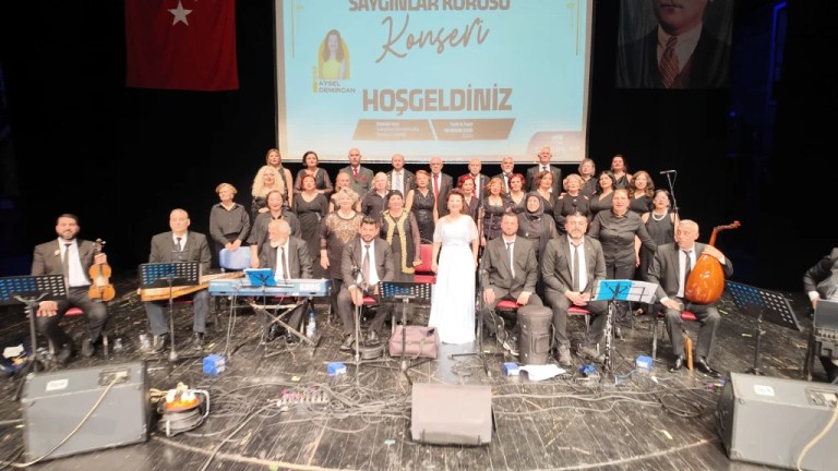 Saygınlar Kulübü Korosu’ndan müzik ziyafeti