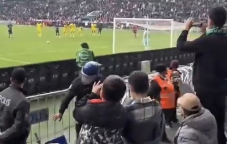 Serdar Dursun’dan Kocaelisporlu Minik Taraftara Özel Davet!