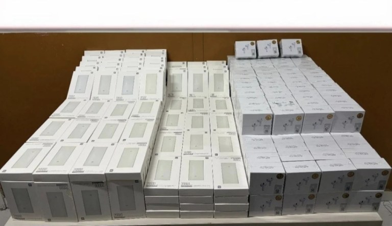 Kartepe’de 4.4 milyonluk kaçak eşya ele geçirildi!