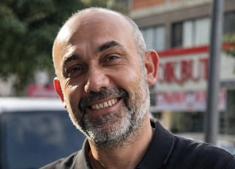 Hac hazırlığındaki Ali Tuna kalp krizinden yaşamını yitirdi