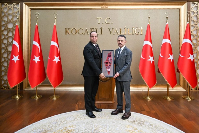 Filistin Başkonsolosu Alatshan Vali Aktaş’ı ziyaret etti