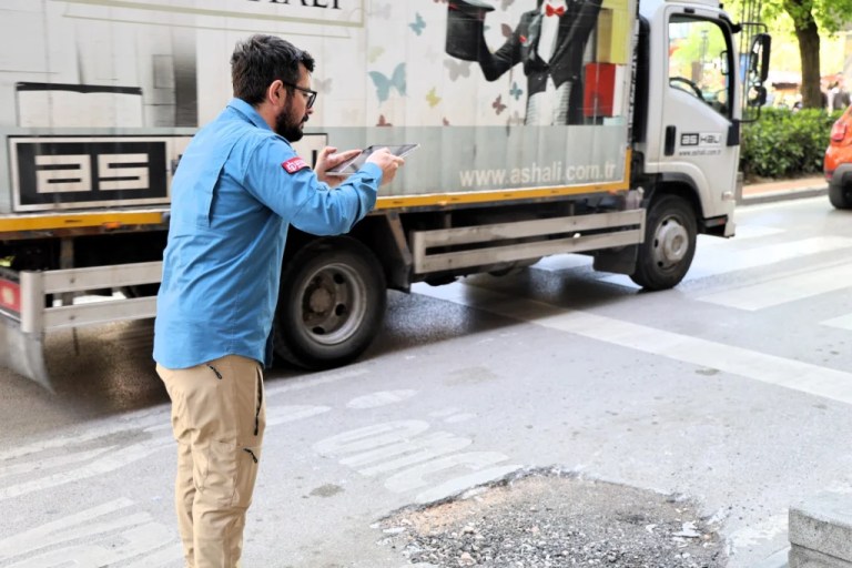 Büyükşehir’in ‘Göz Kulak’ ekibi sahada