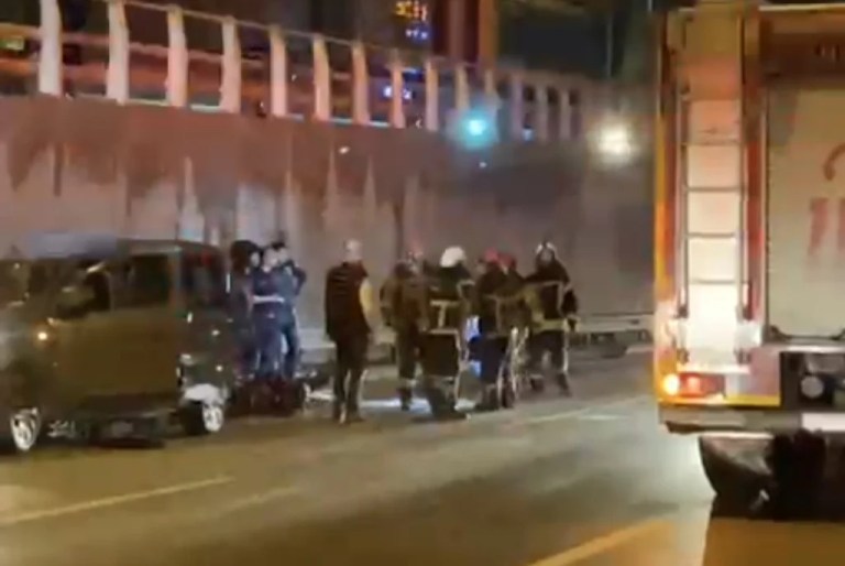 Körfez’de zincirleme kazada yaralılar var!