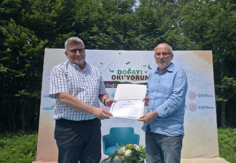 Gençler Kuzuyayla’da doğayı kitaplarla keşfetti