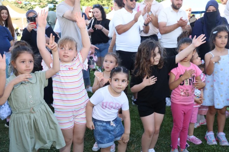 Kocaeli’de En Baba Şarkılar coşturdu