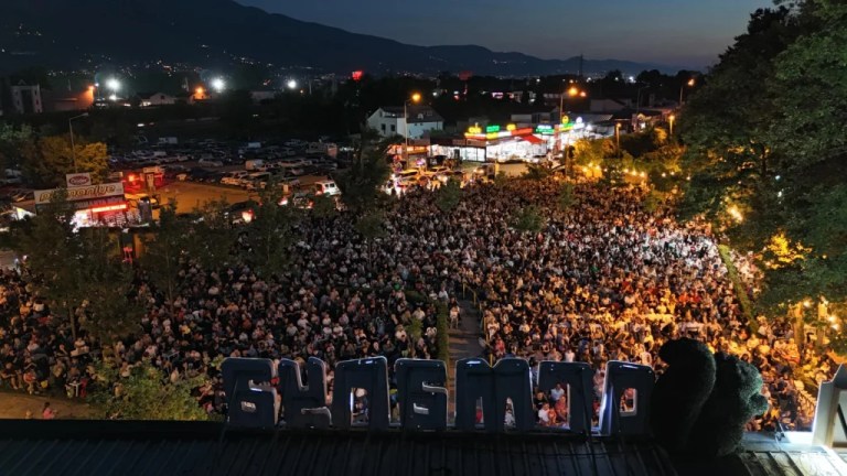 ORMANYA’DA BUZ DEVRİ’NE REKOR KATILIM!