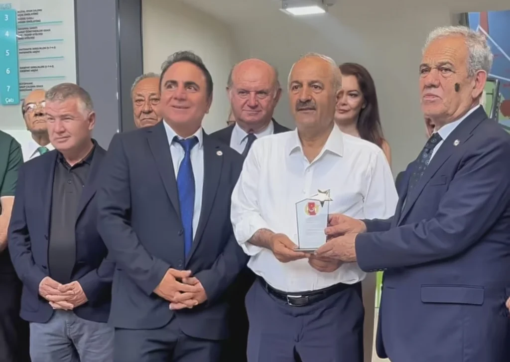 Gazeteciler Gebze’de mesleki sorunları masaya yatırdı