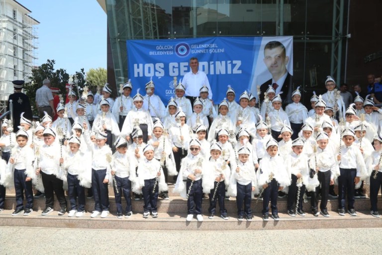 Gölcük’te sünnet şöleni kayıtları başladı