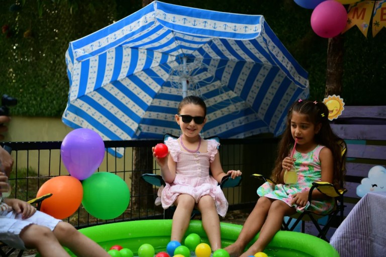 Çayırova’da minikler ‘Yaza Merhaba’ dedi
