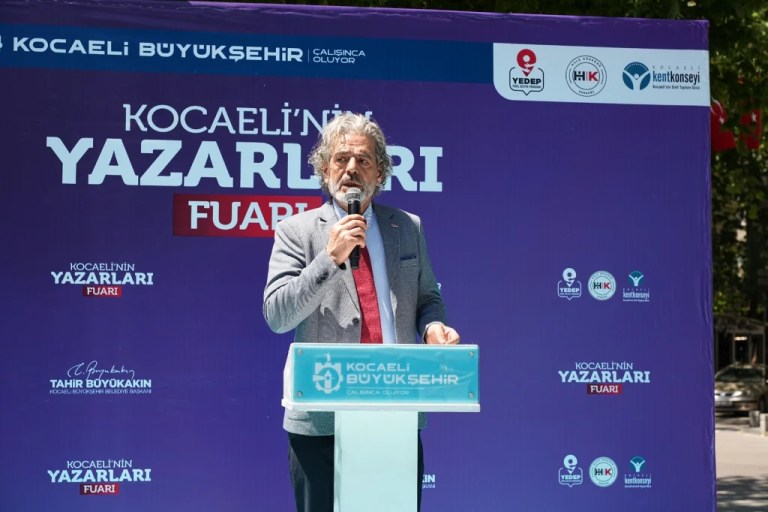 Kocaeli’de Yazarlar Fuarı ikinci kez kapılarını açtı