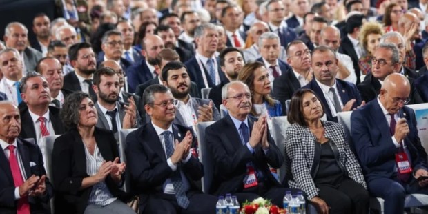 CHP Kurultayı davası ertelendi!