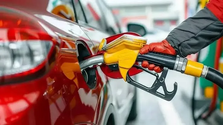 Motorine 2,92 TL zam geliyor!
