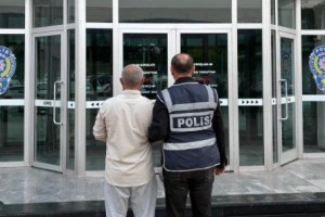 10 yıl hapisle aranan hükümlü yakalandı!