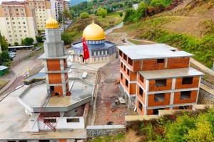 Aksa Camii inşaatına tonlarca malzeme desteği