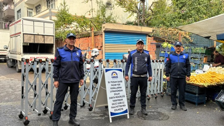 Arapçeşme pazarında bir tezgâha kapatma
