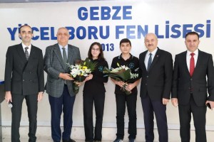 Başkan Büyükgöz Gebze’de okulları ziyaret etti
