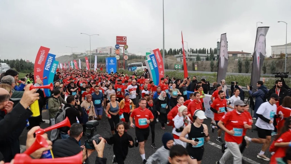 Büyükgöz Osmangazi Koşusu’na katıldı