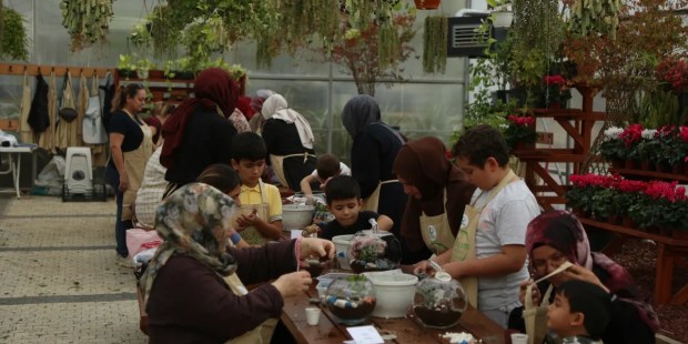 Çayırovalılar teraryum atölyesinde buluştu