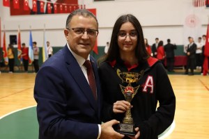 Derince’de 103. yıl coşkusu yaşandı