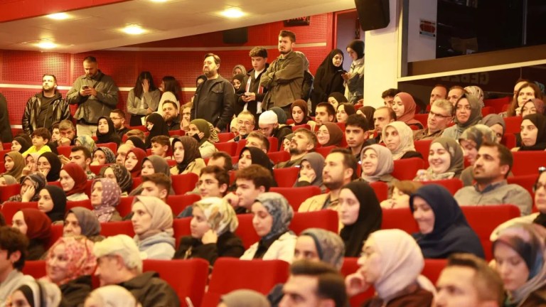 Dr. Altay Cem Meriç Gebze’de konuştu