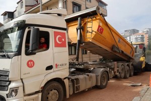 Gebze yollarında hummalı altyapı mesaisi