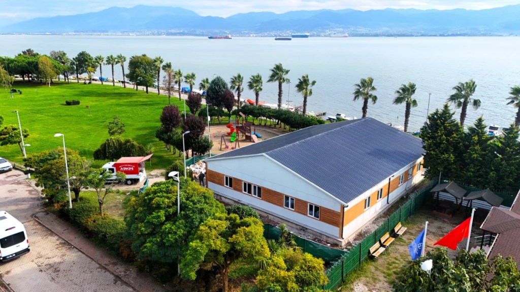 İzmit'te emekli polis lokali tamamlanıyor