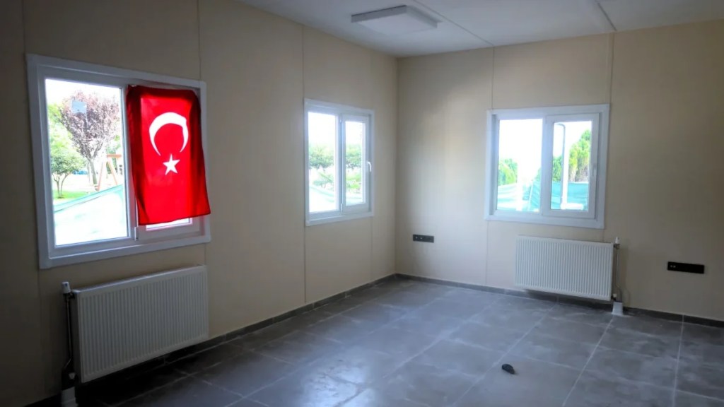 İzmit’te emekli polis lokali tamamlanıyor