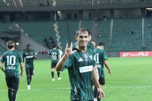 Kocaelispor kupada turladı
